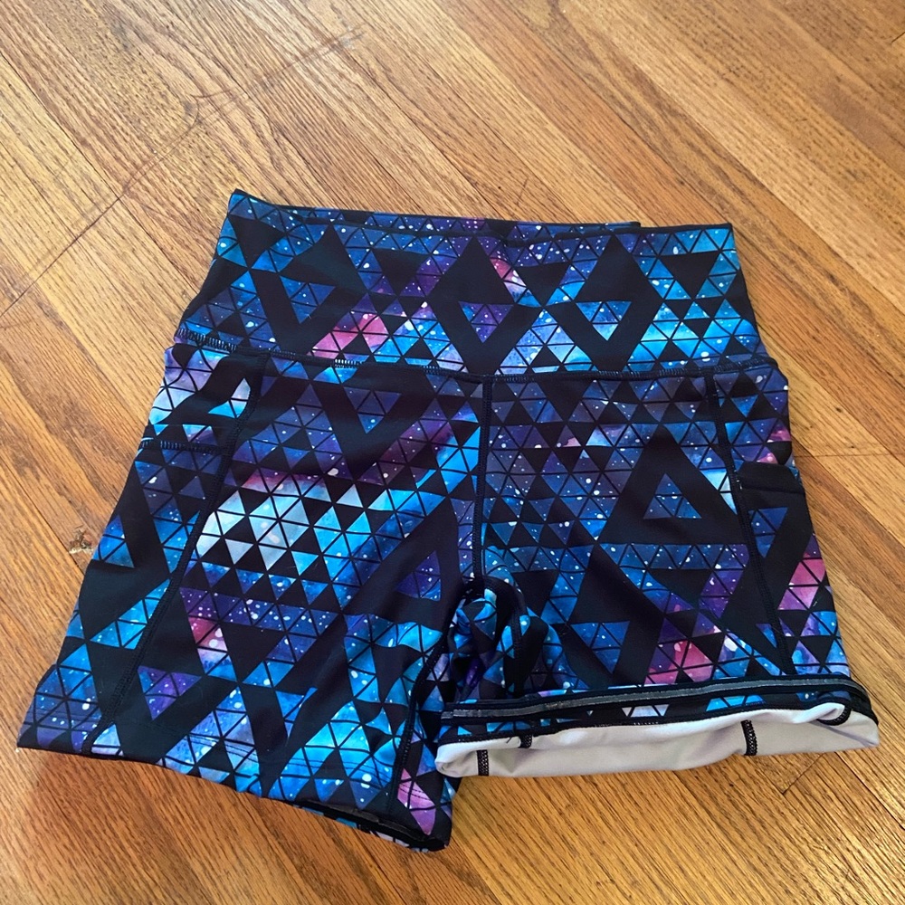 CVG stardust 5 inch shorts